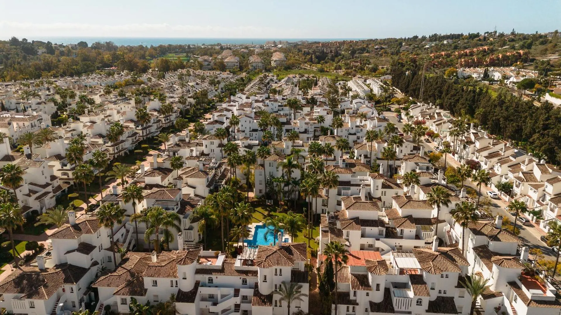 Apartment In Marbella Near Golf And Beach
